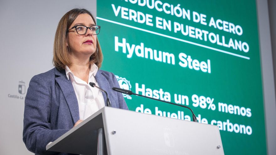 La consejera portavoz Esther Padilla en rueda de prensa