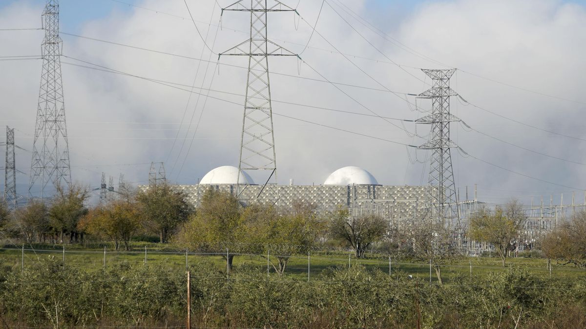 Vista de la central nuclear de Almaraz, en una imagen de septiembre pasado. EFE/Eduardo Palomo