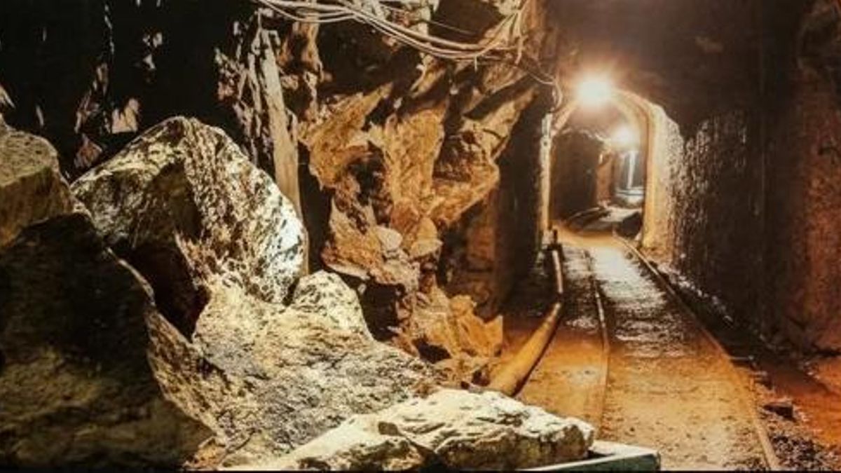Un derrumbe en una mina de Guadalajara deja atrapados a dos trabajadores, que ya han sido rescatados