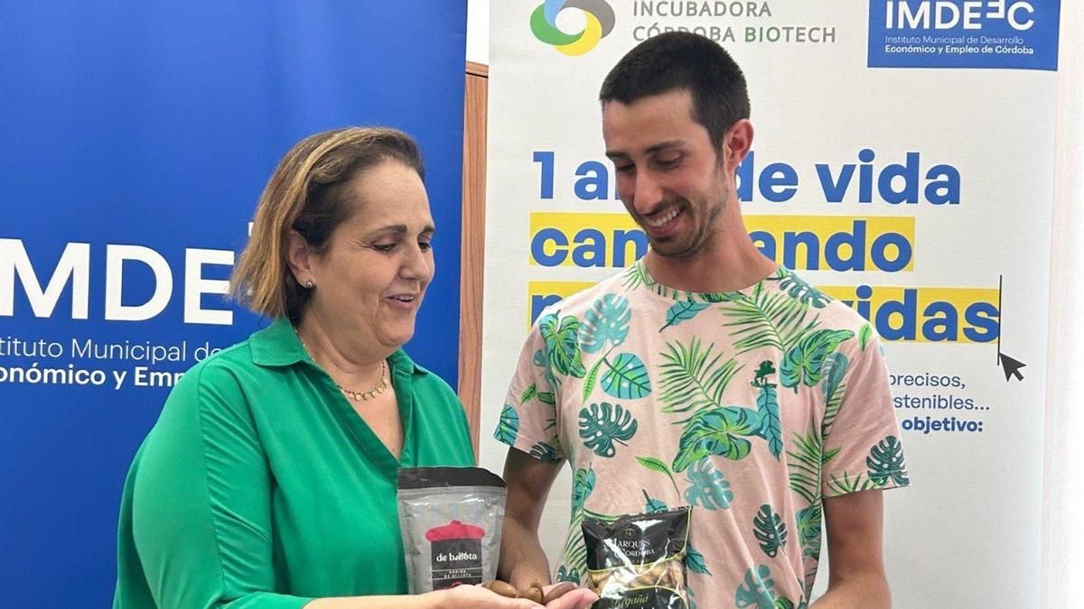 Una 'startup' investiga el uso de residuos de bellota para nuevos materiales de construcción