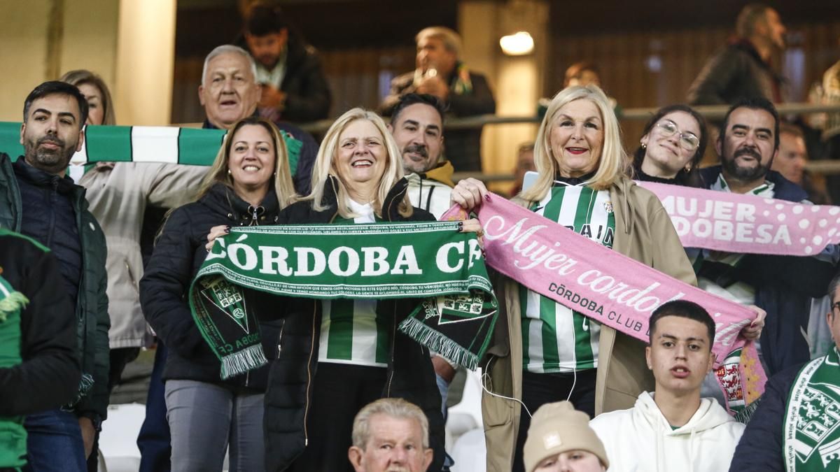 Grada Blanquiverde del Córdoba CF - Cádiz CF