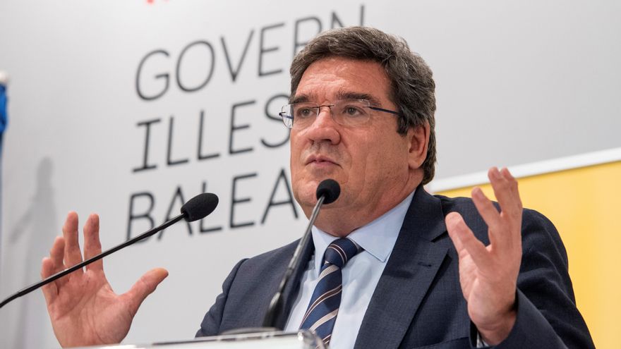 El presidente de Canarias expresa su "profundo malestar" por la anulación de la visita del ministro de Migraciones