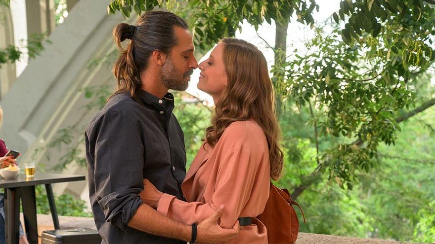 Así volvieron 'Los hombres de Paco': nuevas tramas, guiños al pasado y mucha lluvia para Lucas y Sara