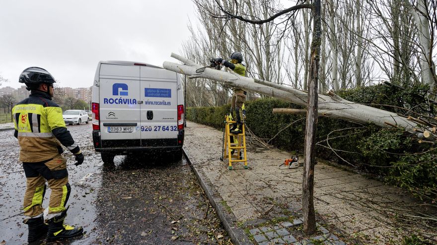 La borrasca Jana deja avisos en toda España este fin de semana por lluvias intensas y vientos fuertes