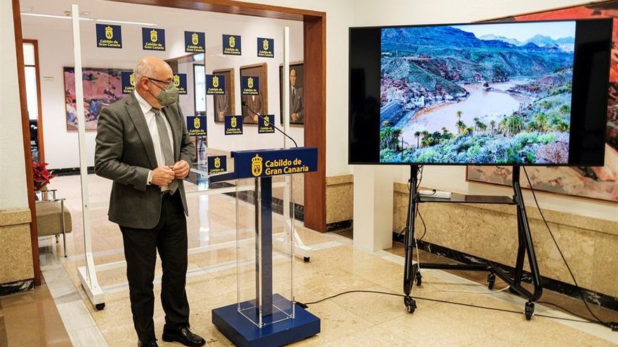 El presidente del Cabildo de Gran Canaria, Antonio Morales, compareció este lunes para informar del estado de las presas insulares tras el paso de la borrasca Filomena, así como de la situación por las incidencias que la han acompañado