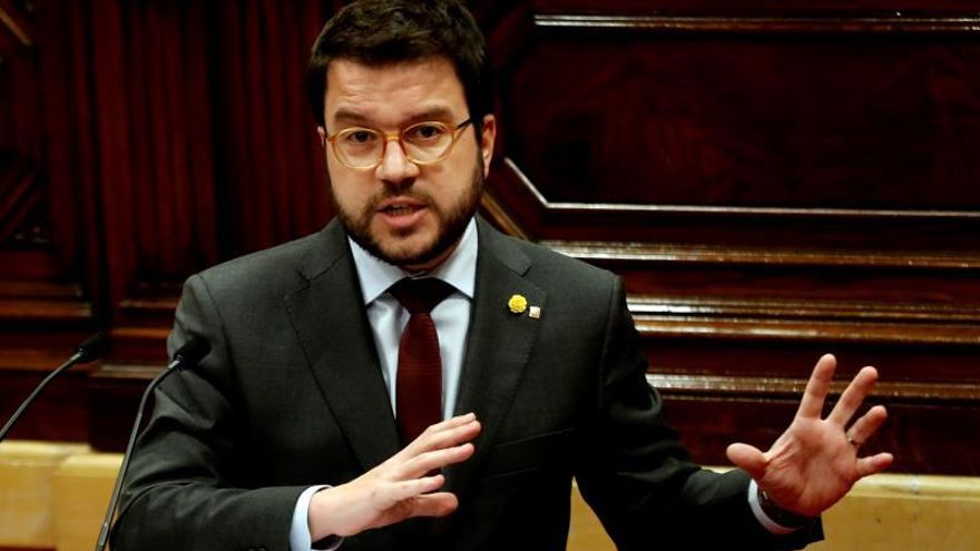 Aragonès pide no entretenerse "en detallitos" para reunir la mesa de diálogo