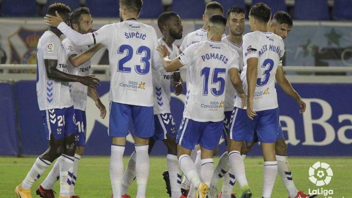 Los blanquiazules logran su primera victoria frente al Málaga
