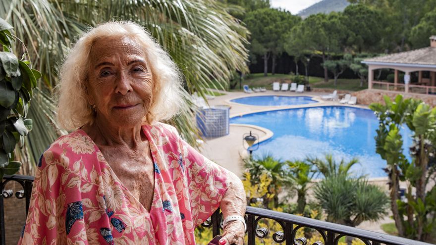 Los vecinos que ganaron la guerra por la piscina a los dueños de plazas de garaje: "No se podía permitir"