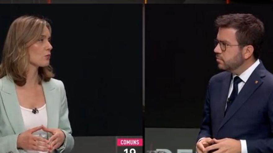 Jessica Albiach y Pere Aragonès en el debate de TV3.