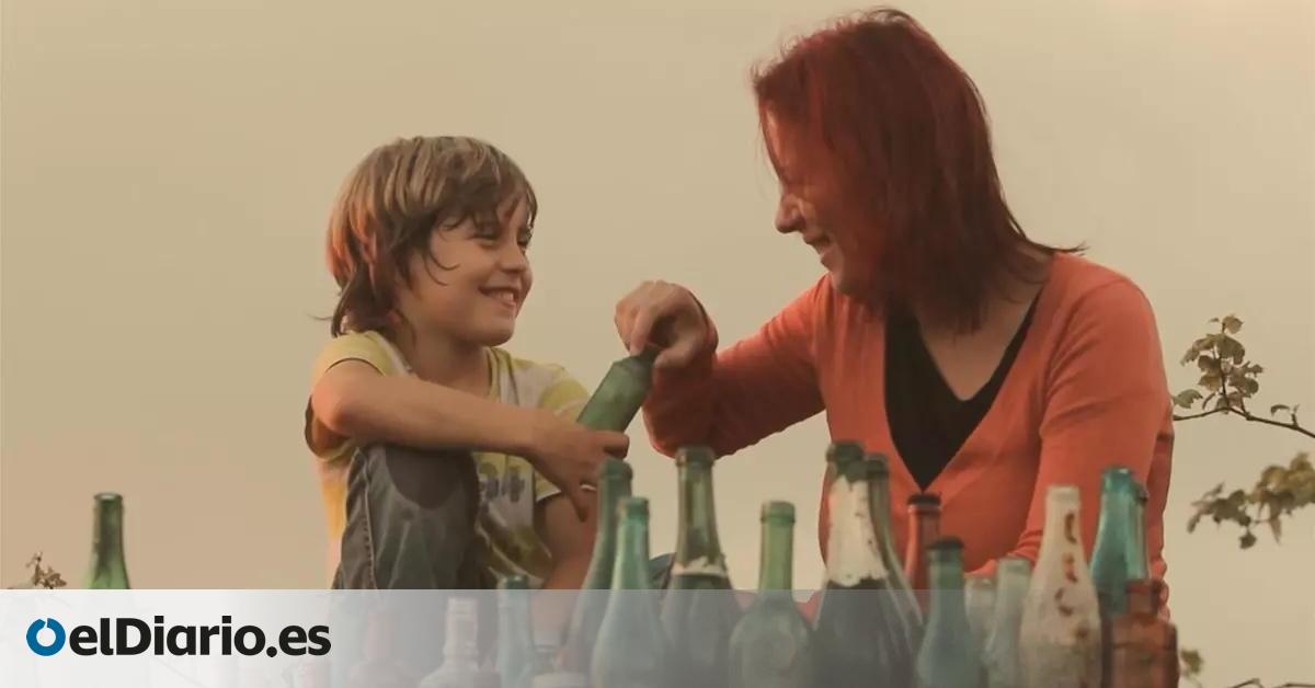 La película de Mercedes Afonso sobre su hijo Airam, que sigue desaparecido, gana la Biznaga de Plata al mejor documental en el Festival de Málaga