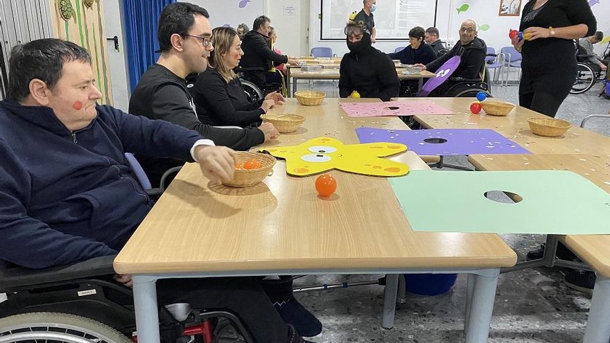 Atención "insostenible" a las personas con discapacidad en Andalucía: el sector pide al unísono otro modelo de financiación