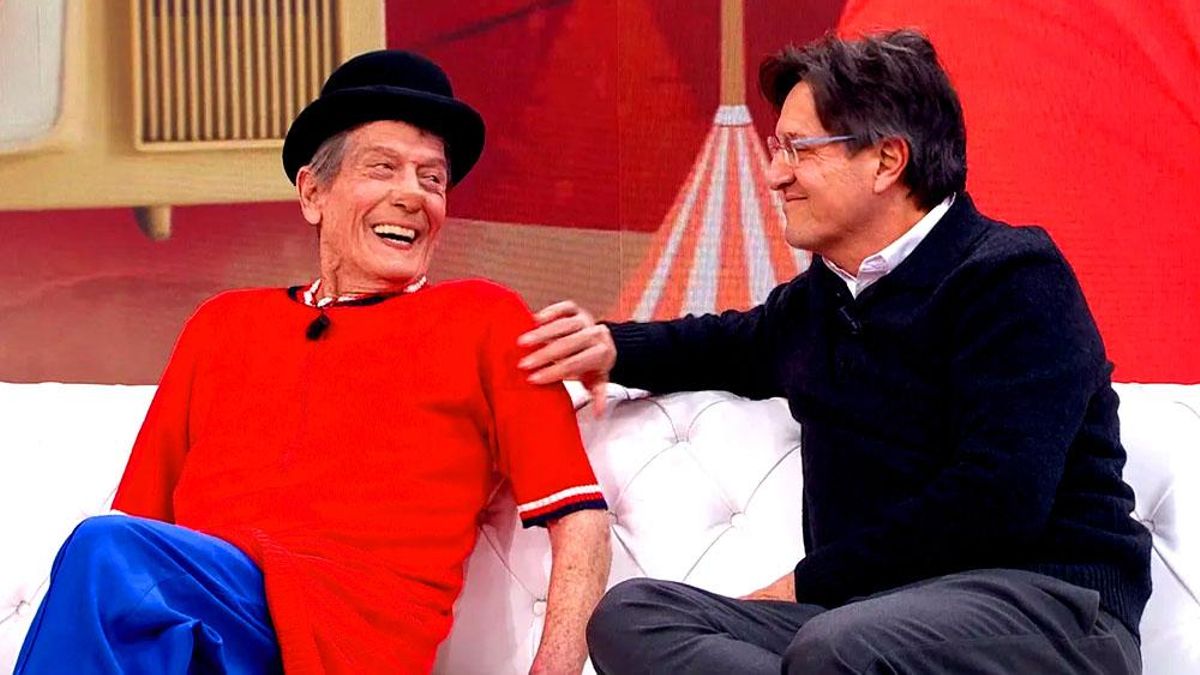 El emotivo reencuentro de Rody Aragón y su hermano Fofito en Antena 3: "El apellido es un peso en la espalda"