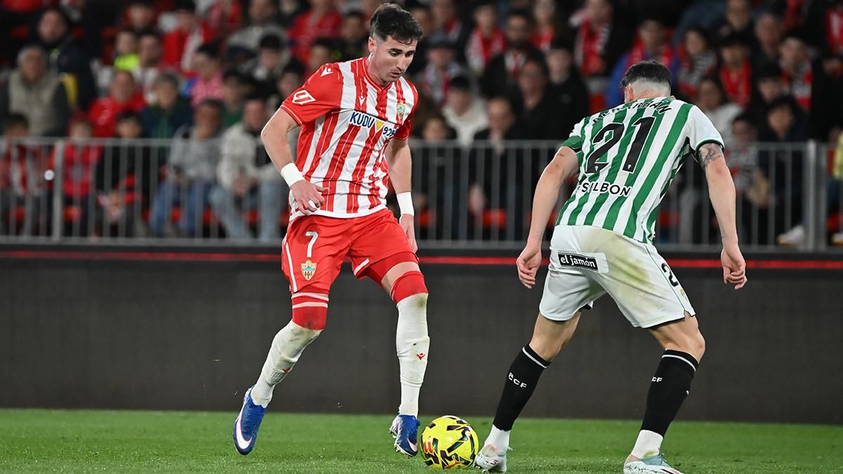 Las imágenes del UD Almería - Córdoba CF