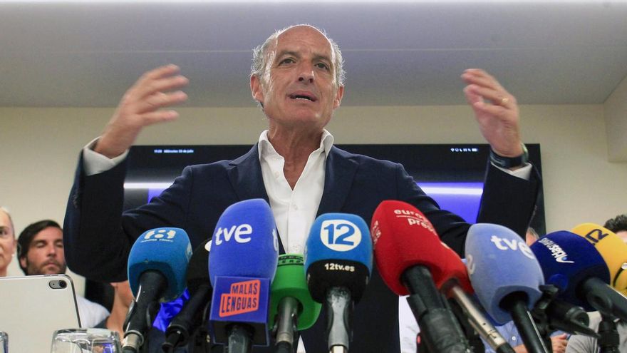 Camps, "ilusionado" ante posibilidad de un congreso del PP valenciano: "El partido necesita reactivarse"
