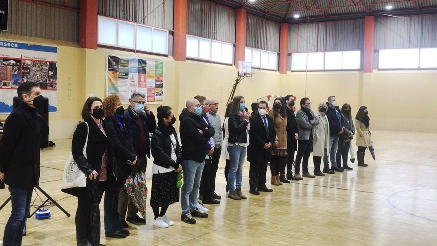 Concentración de condena en el IES La Sisla