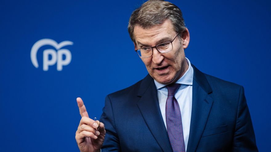 Feijóo anuncia una "ofensiva sin cuartel" contra Sánchez por su pacto con Junts: "Es humillante"