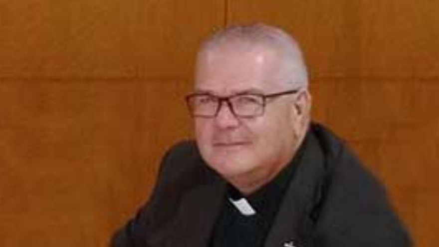 Un cura negacionista que oficiaba sin mascarilla se contagia de COVID-19 en el brote de la Casa Sacerdotal de Alicante