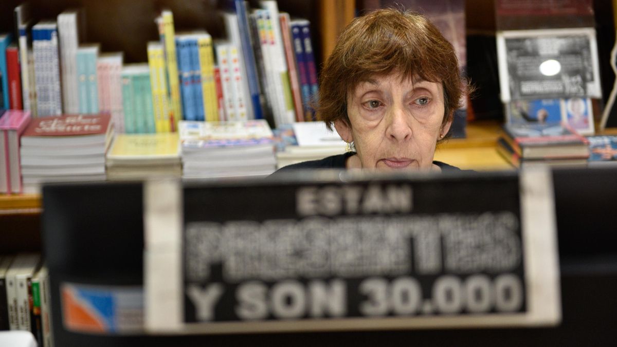 Más de 235 mil libros prohibidos fueron escondidos en la Librería Hernández