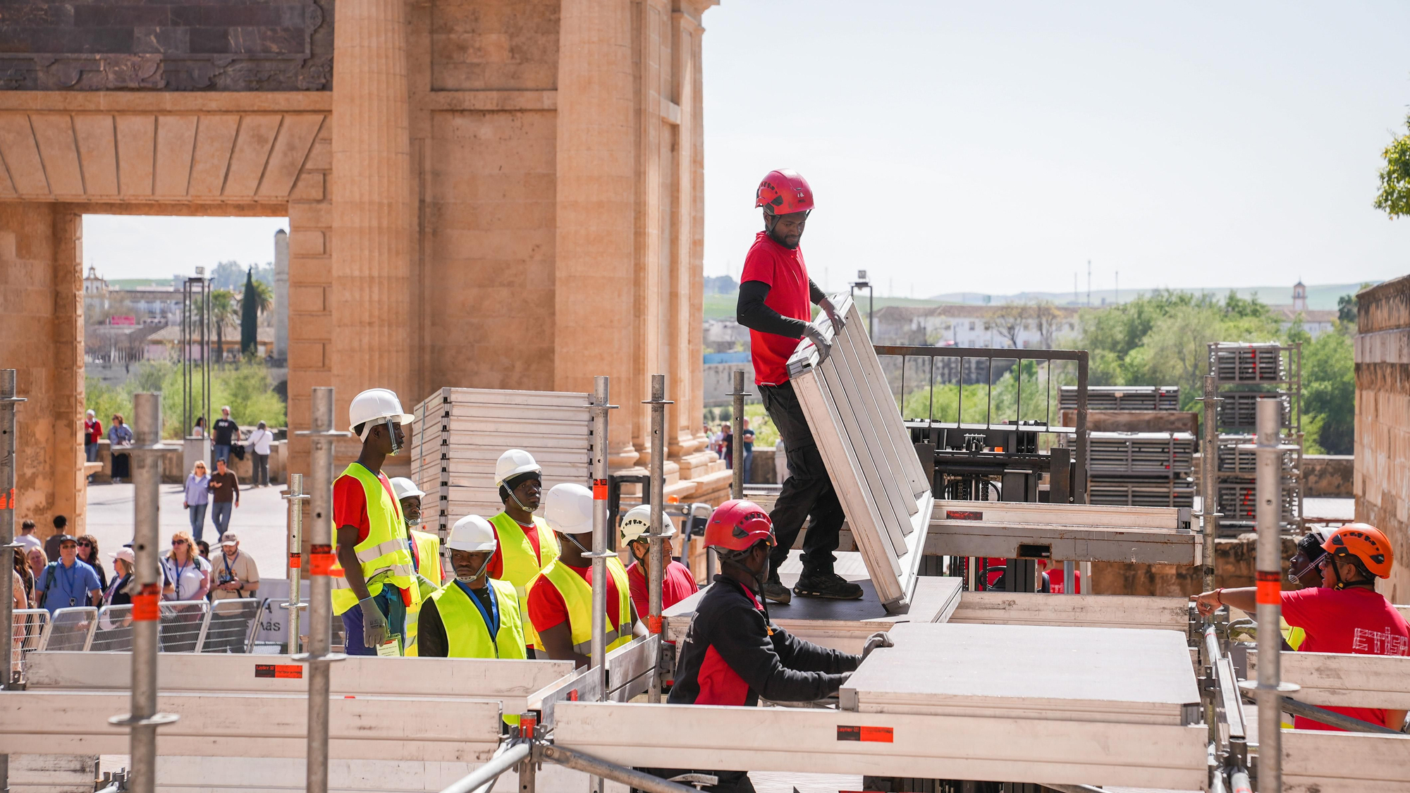 Montaje de la Carrera Oficial