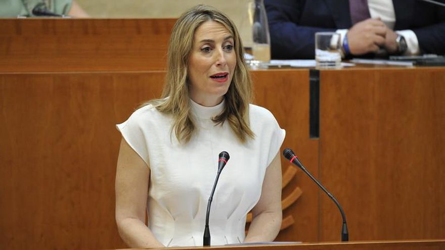 Guardiola se olvida de sus socios de extrema derecha, que le recuerdan: "Nada sería posible sin Vox"