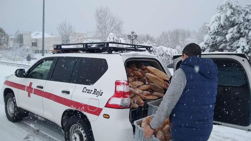 Un dispositivo de emergencia de la Cruz Roja