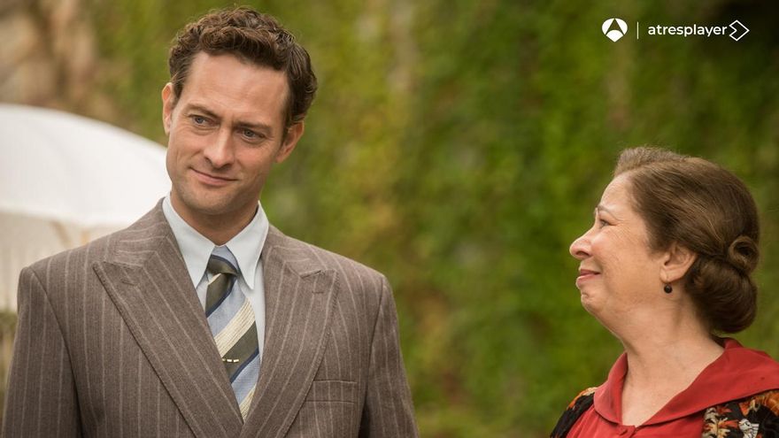 Imagen de 'Sira', continuación de 'El tiempo entre costuras'