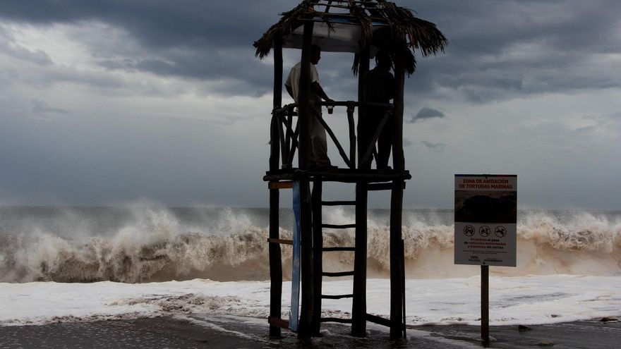 Depresión tropical se forma cerca de Baja California Sur al noroeste mexicano