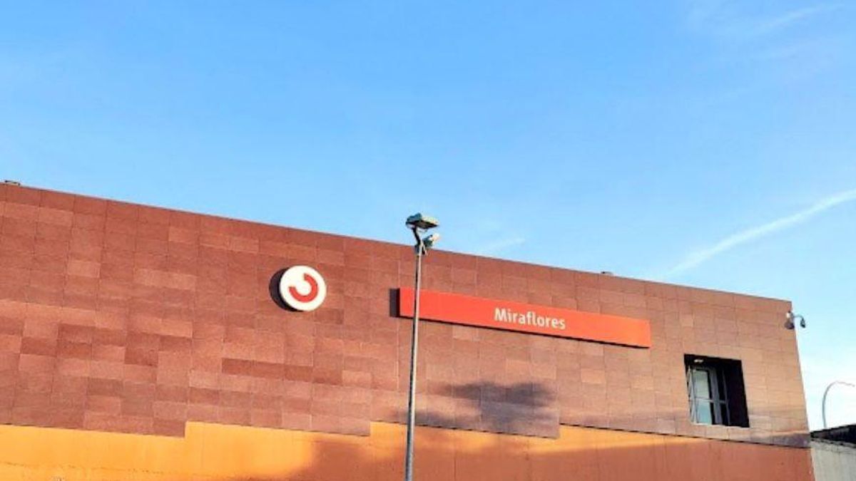 La estación fantasma de Miraflores: años de abandono en el eje ferroviario clave de Zaragoza