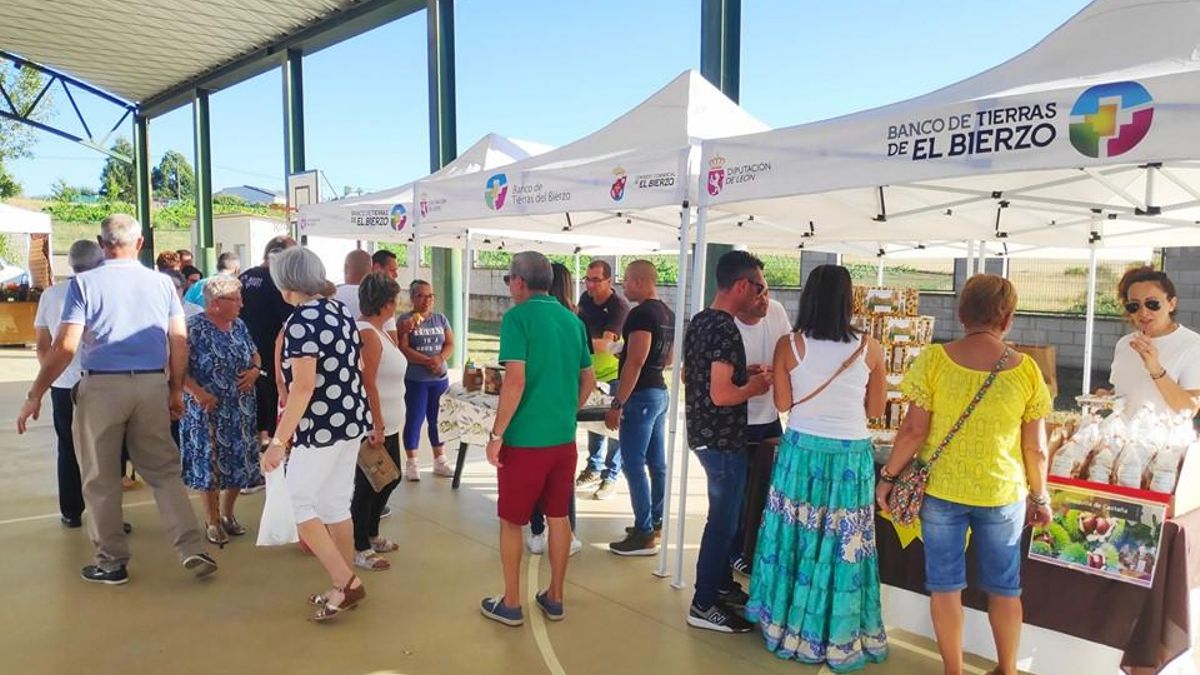 Las ferias del Banco de Tierras de El Bierzo regresan con productos de kilómetro cero, artesanía y actividades infantiles