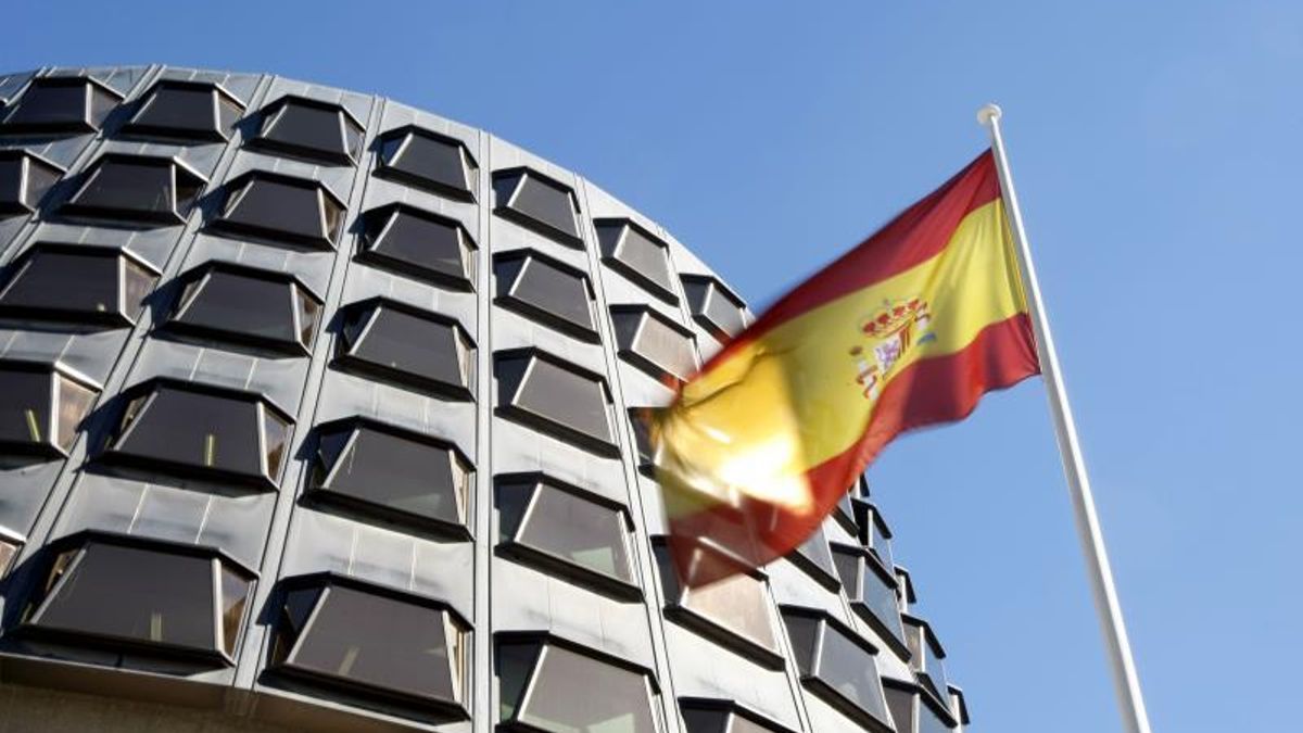 Fachada de la sede del Tribunal Constitucional.