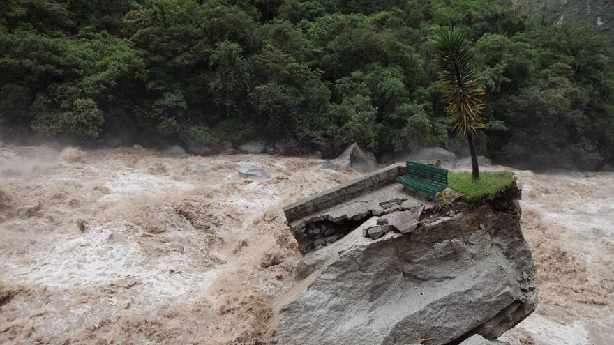 Perú alerta de la llegada de fuertes lluvias y nevadas en los Andes por efecto de una DANA