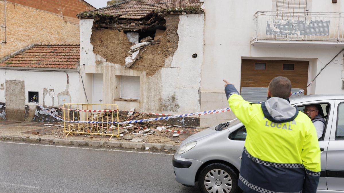 900 400 061: Andalucía abre una línea de apoyo psicológico ante los casos de estrés y ansiedad provocados por el temporal