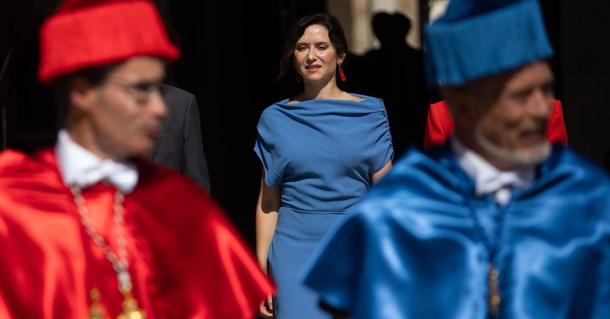 El derrumbe provocado de la universidad pública madrileña