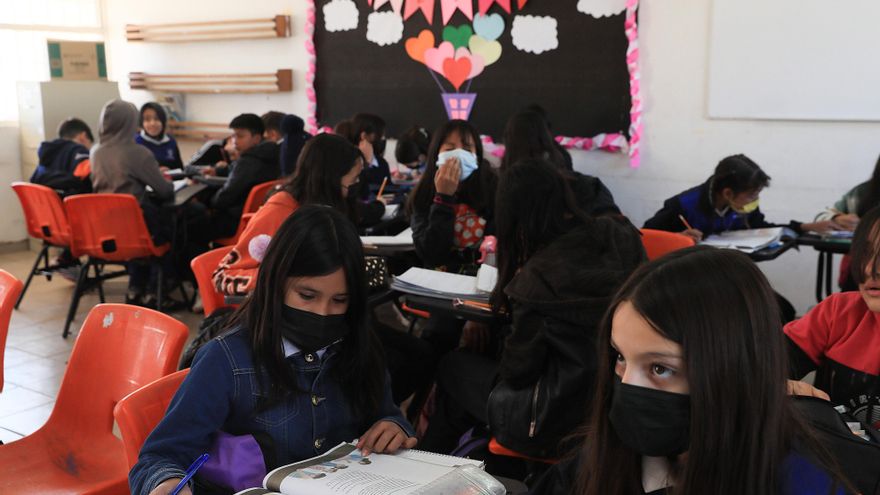 Las escuelas abren sus puertas a niños migrantes en las fronteras de México