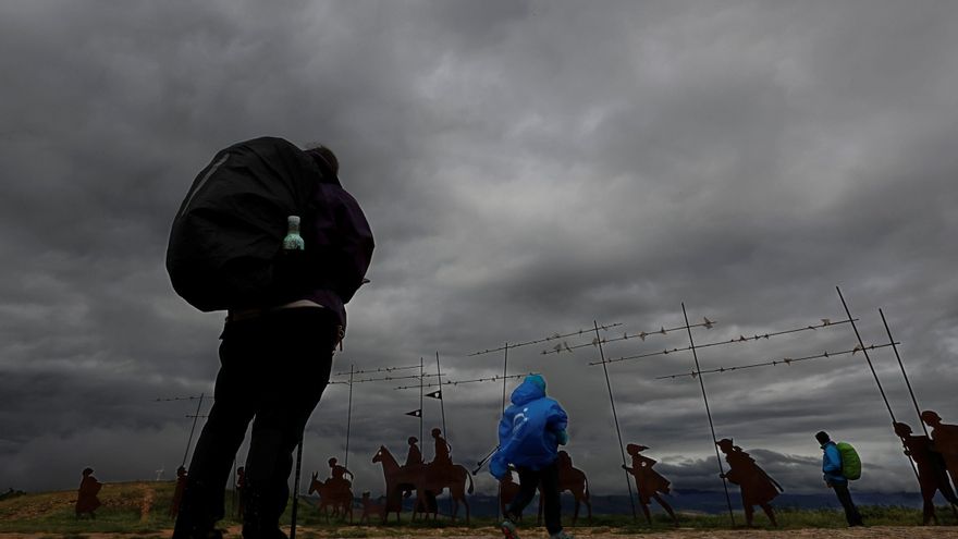 Ataque del coronavirus al Camino de Santiago: primeros peregrinos confinados en albergues tras dar positivo