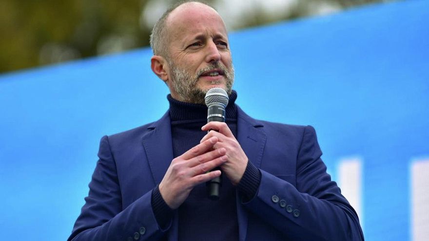 Tras una denuncia contra Insaurralde y Cirio por lavado de activos en Uruguay, el juez Villena se apartó de la causa