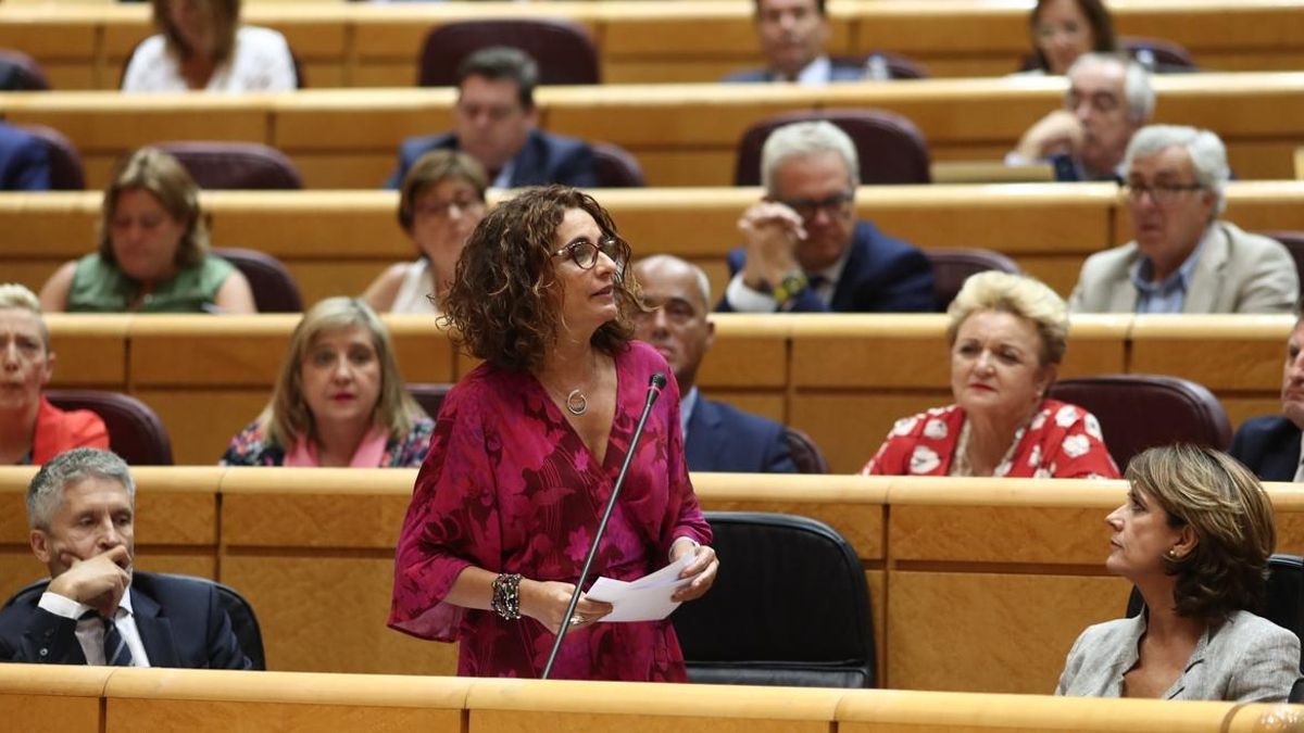 Hacienda dice a las Comunidades que espera pagar lo que les debe a final de año y que no tienen que hacer recortes