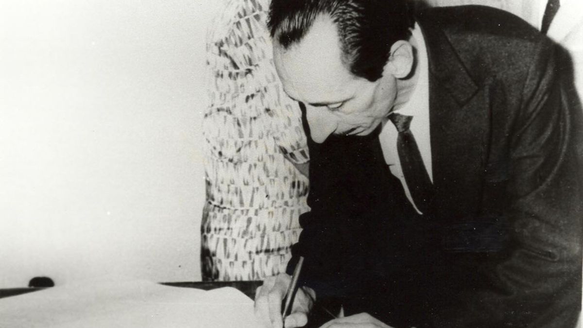 Pepe Velo, el poeta que quiso derribar dos dictaduras a bordo del trasatlántico Santa María