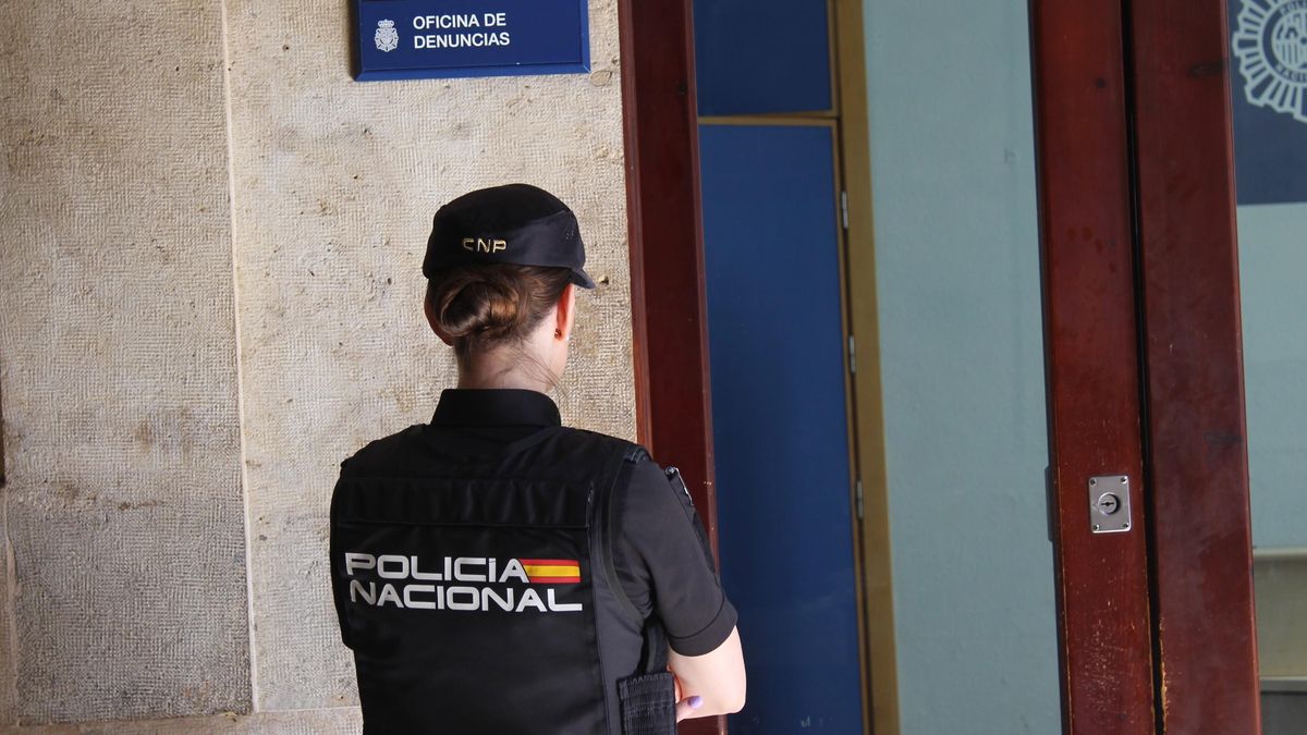 Una agente de la Policía Nacional, en una imagen de archivo.