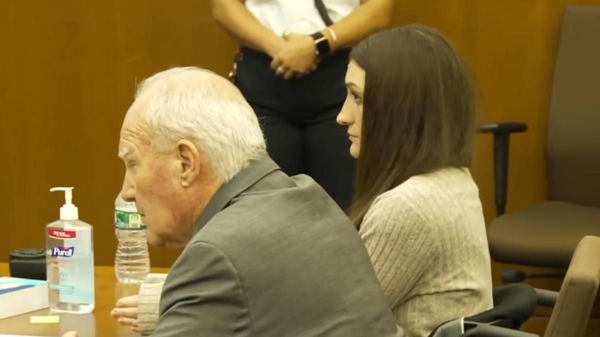 El juez declara nulo el juicio de Lindsay Clancy tras el bloqueo del jurado sobre su responsabilidad en la muerte de sus tres hijos