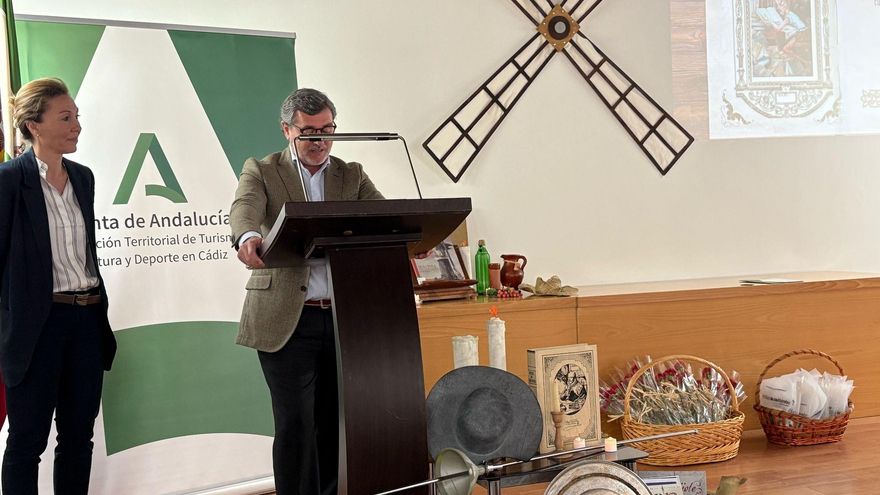 Cádiz acoge varias lecturas de 'El Quijote' para conmemorar la celebración del Día del Libro