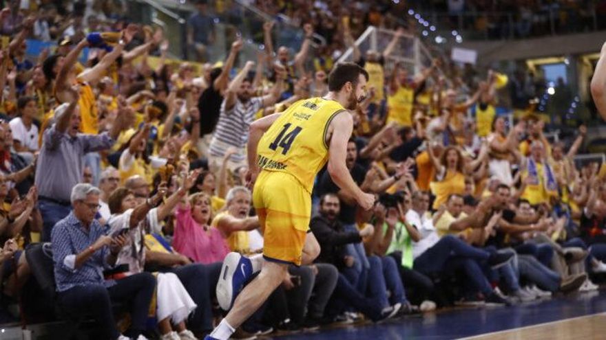 El Dreamland Gran Canaria y John Shurna van de la mano