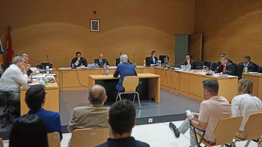 El inspector de la Seguridad Social admite que firmó un acuerdo con SIC para saldar su deuda, pero niega su eficacia