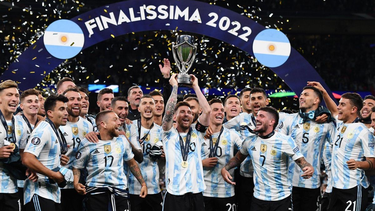 Para la CONMEBOL, la Selección Argentina es bicampeona de la Finalissima porque “España no se presentó a jugar"