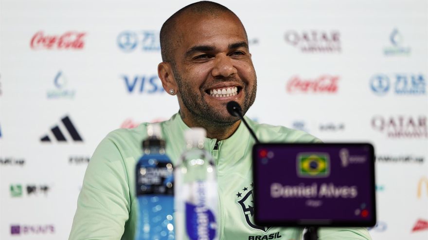 La Audiencia de Barcelona abre juicio a Dani Alves por agresión sexual y lamenta las "filtraciones" del caso