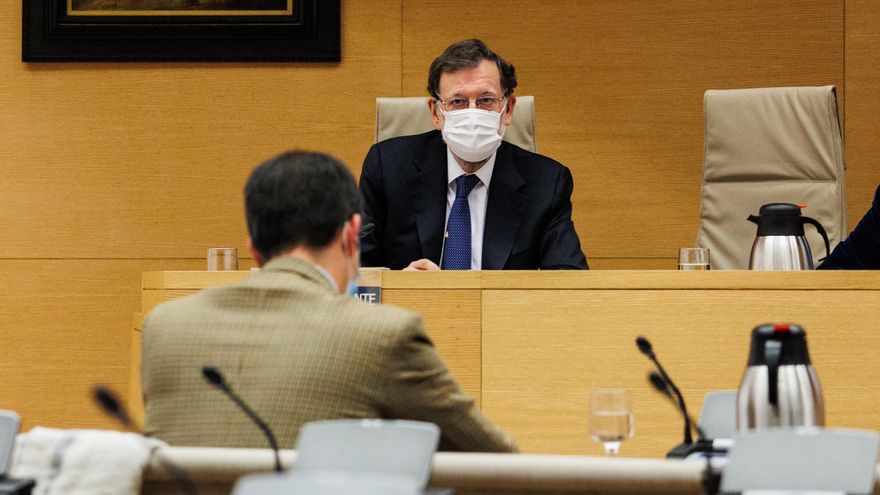 El expresidente del Gobierno Mariano Rajoy al inicio de su comparecencia en la comisión que investiga la operación ‘Kitchen’.