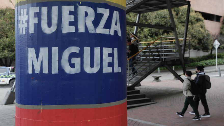 Carlos Vives y Juanes se unen al luto colombiano con emotivo tributo a Miguel Uribe Turbay