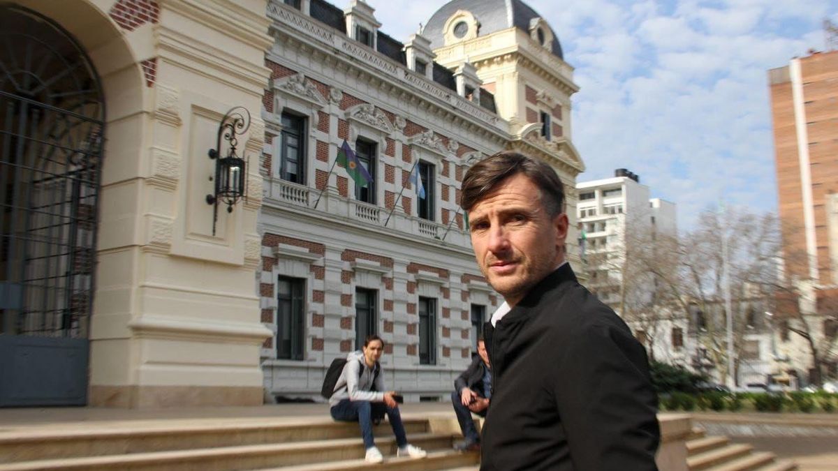 Lucas Ghi, intendente de Morón