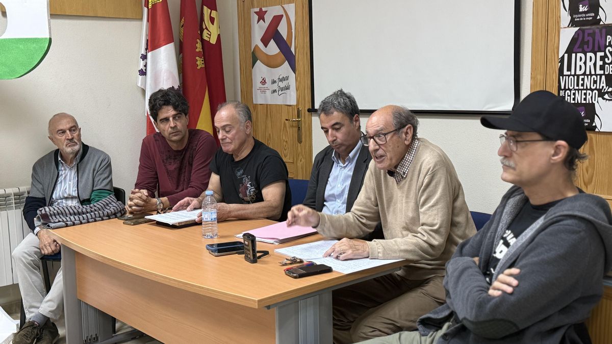 IU recurre la sentencia que no veía exaltación del franquismo en la cruz por Primo de Rivera y los caídos de Dueñas