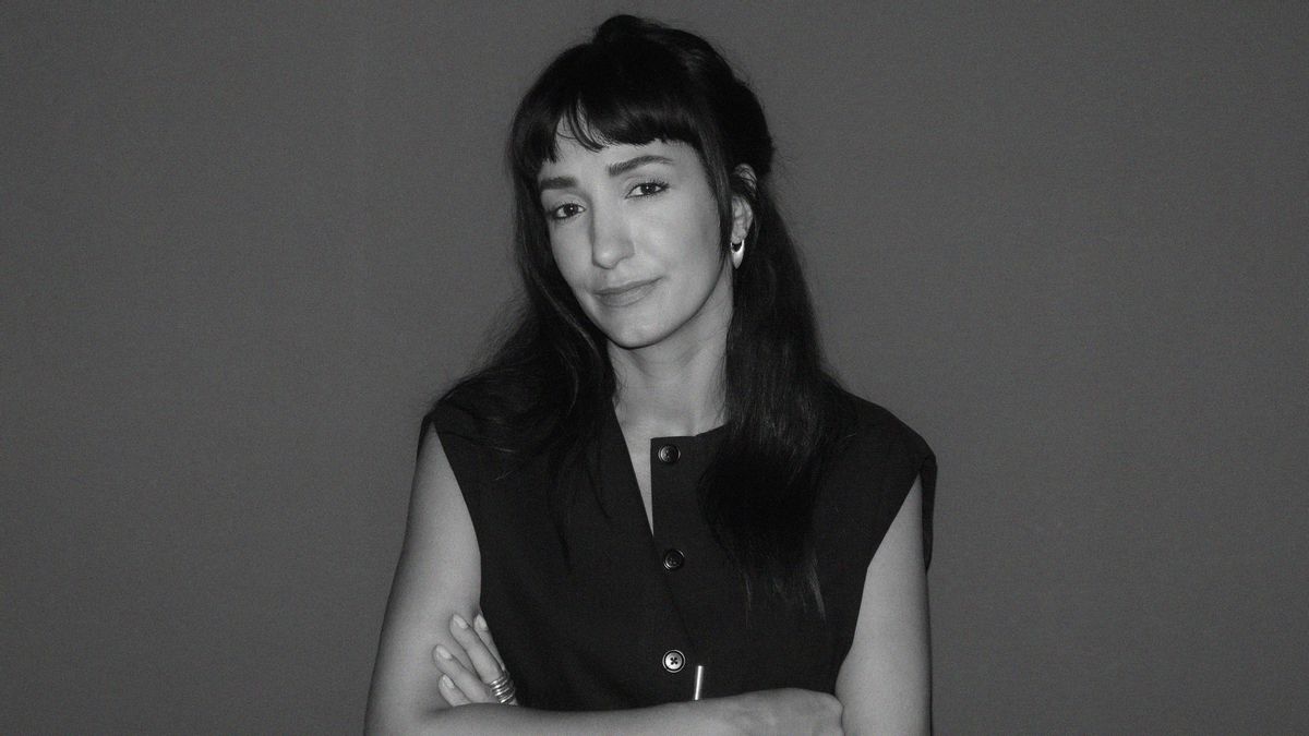 Hoda Afshar, artista: “La lucha de las mujeres iraníes va mucho más allá del hiyab”